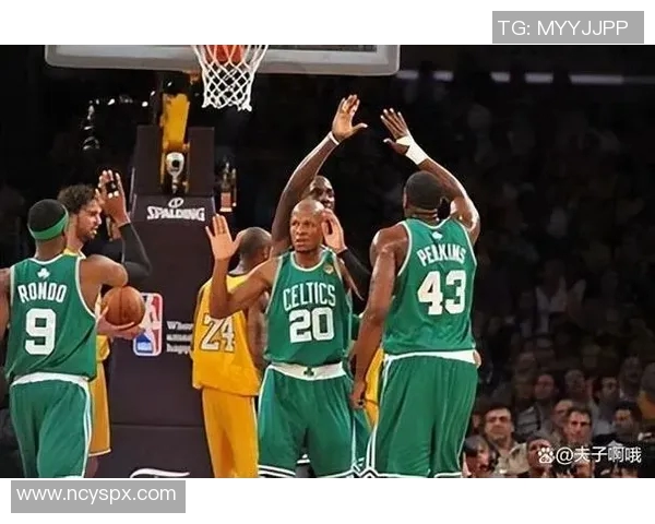 湖人热火总决赛精彩回放中文解说带你重温经典瞬间与激烈对决 湖人热火总决赛精彩回放中文解说带你重温经典瞬间与激烈对决