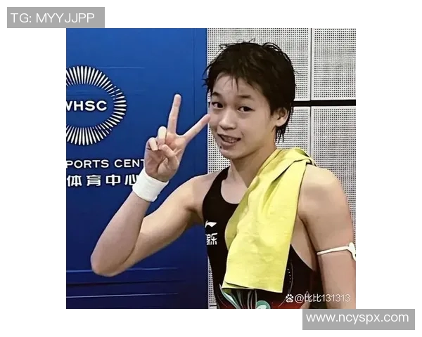 男子游泳明星展现非凡实力与奋斗历程，书写属于自己的辉煌时代